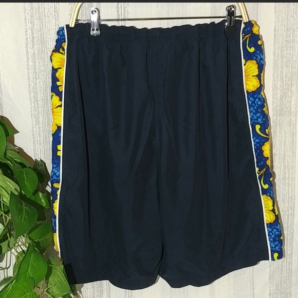 Swim Trunks - Picture 3 of 7